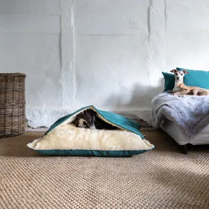 Luxe Dog Snuggle Bed in Faroe