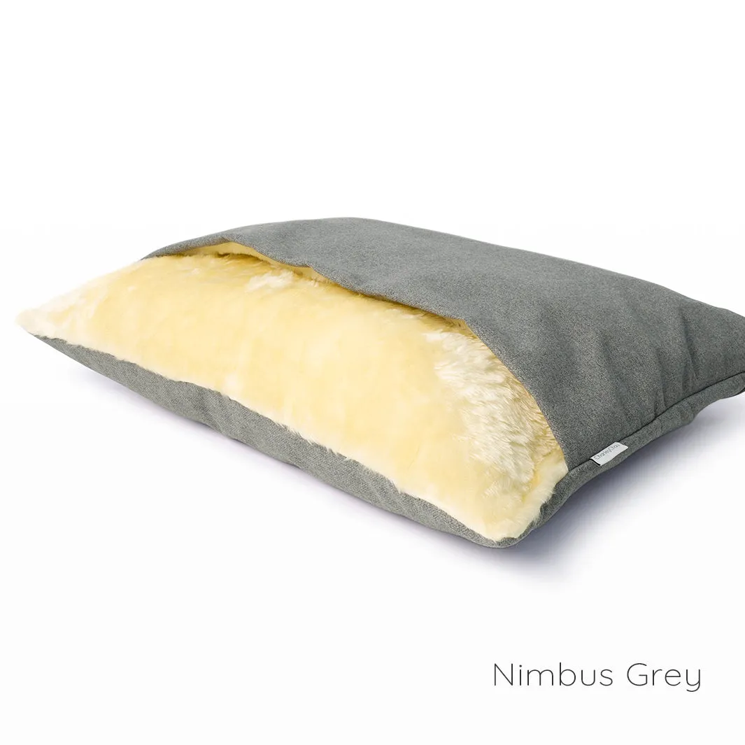 Luxe Dog Snuggle Bed in Faroe