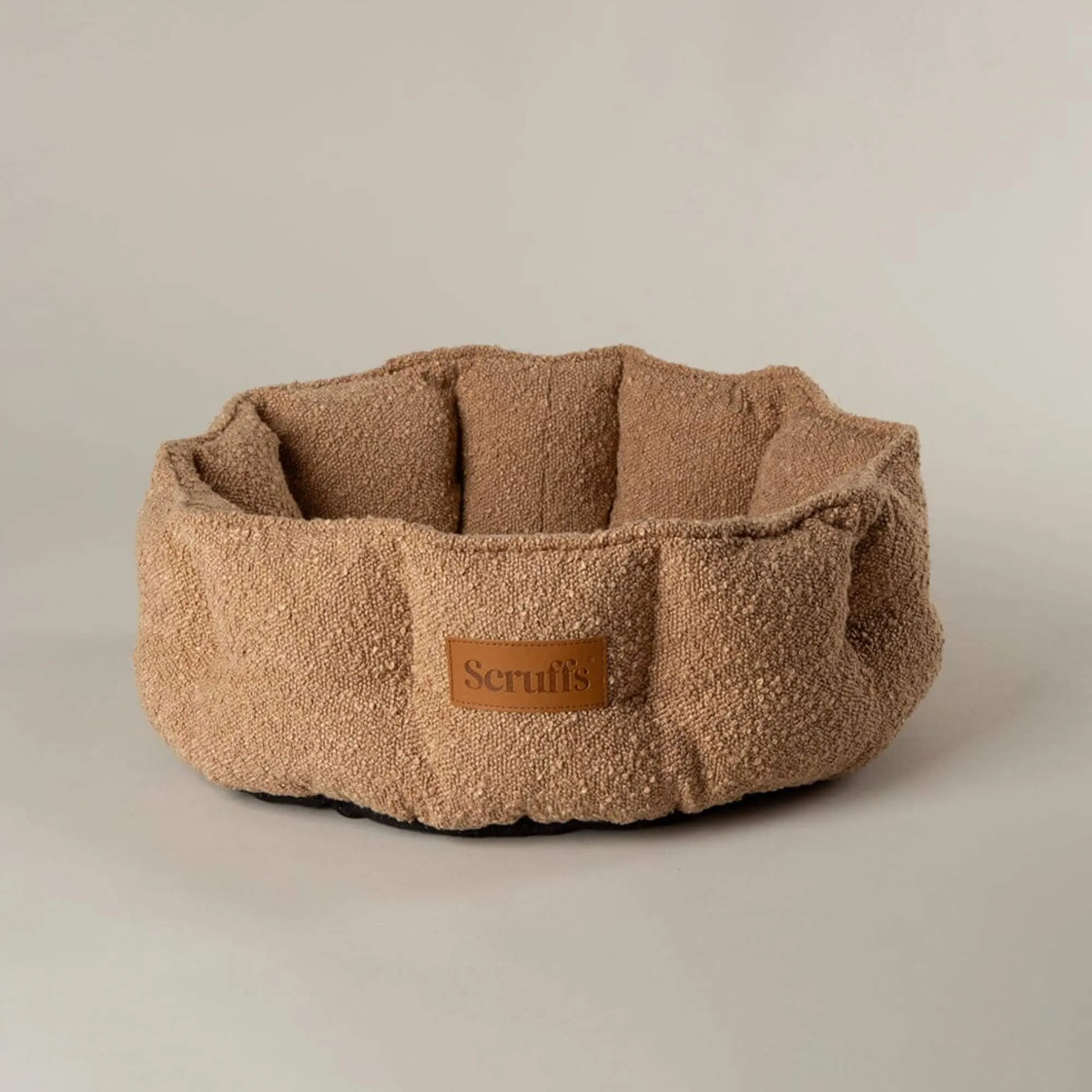 Scruffs Boucle Cat Bed