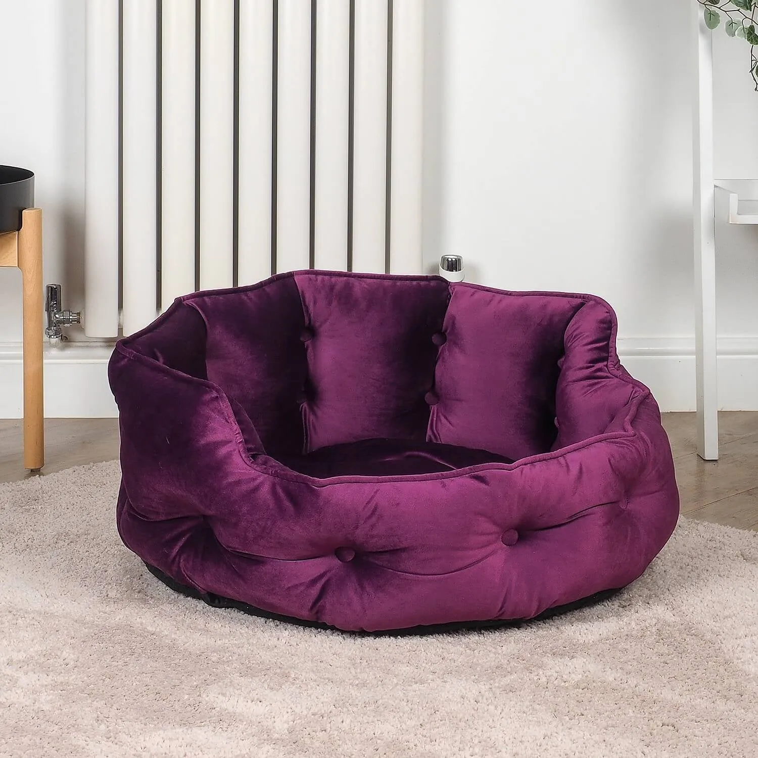 Smart Garden Mulberry Button-Tufted Round Bed - Large